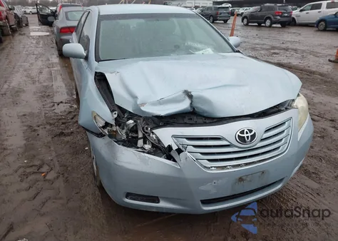 2007 Toyota Camry Le z USA, uszkodzony, nr VIN 4T1BE46K47U572097